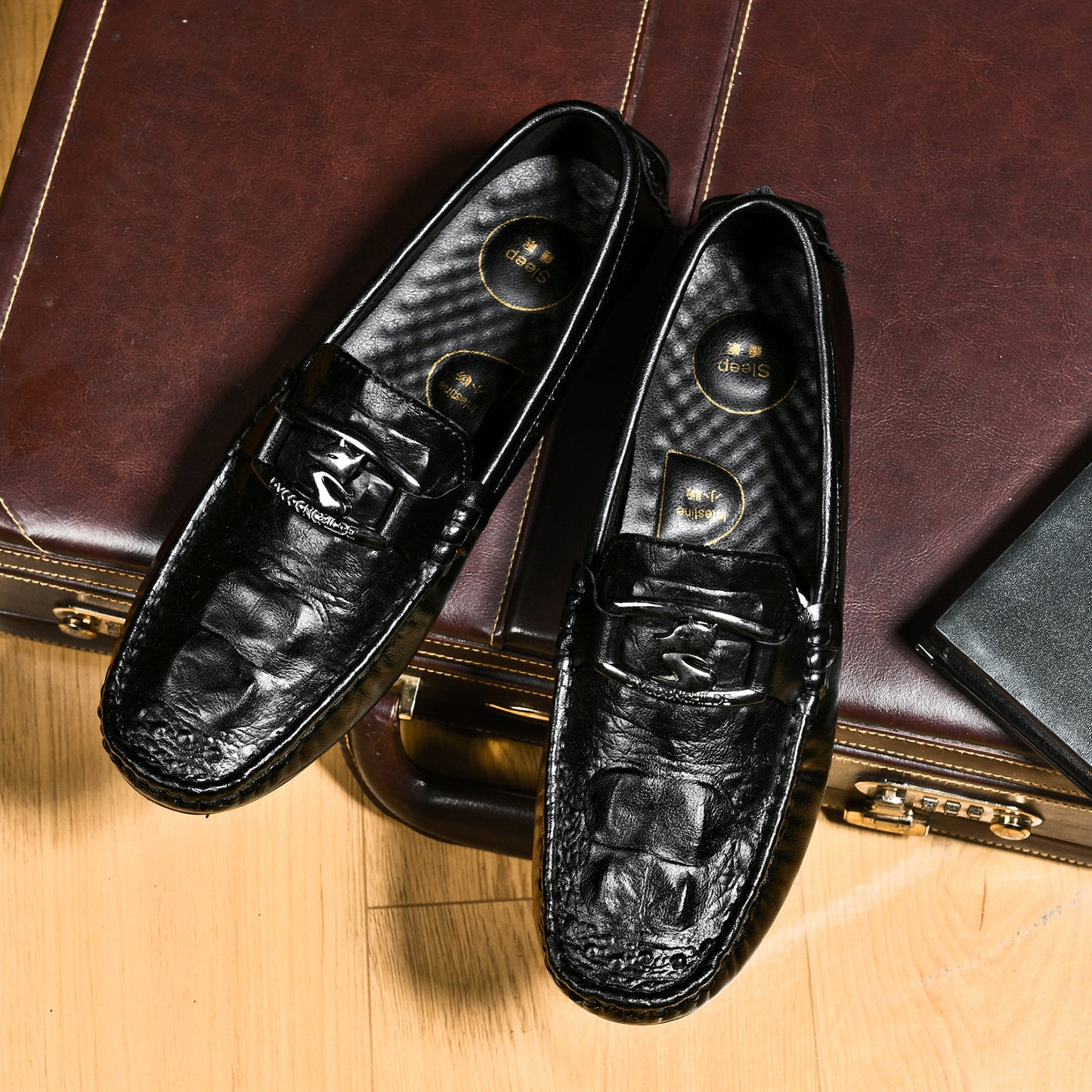 Men's Crocodile Leather Loafers