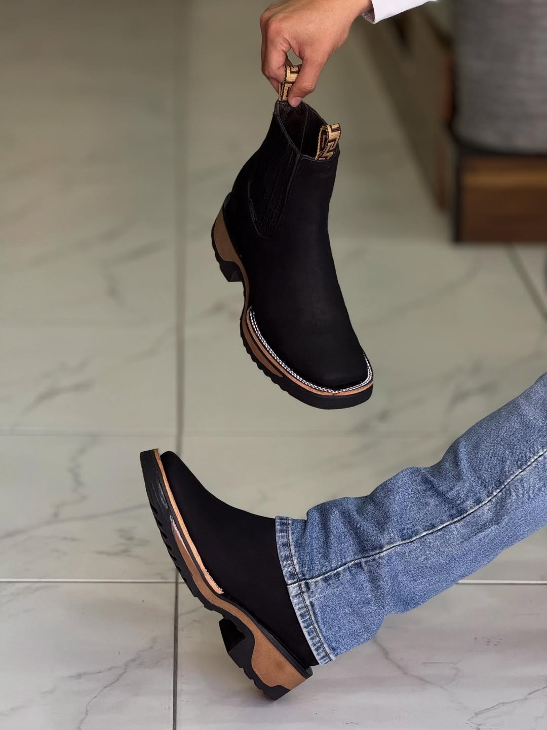 Men's Square Toe Durable Cowboy Boots