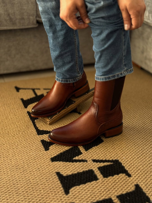 Men's Brown Oval Toe Cowboy Boots