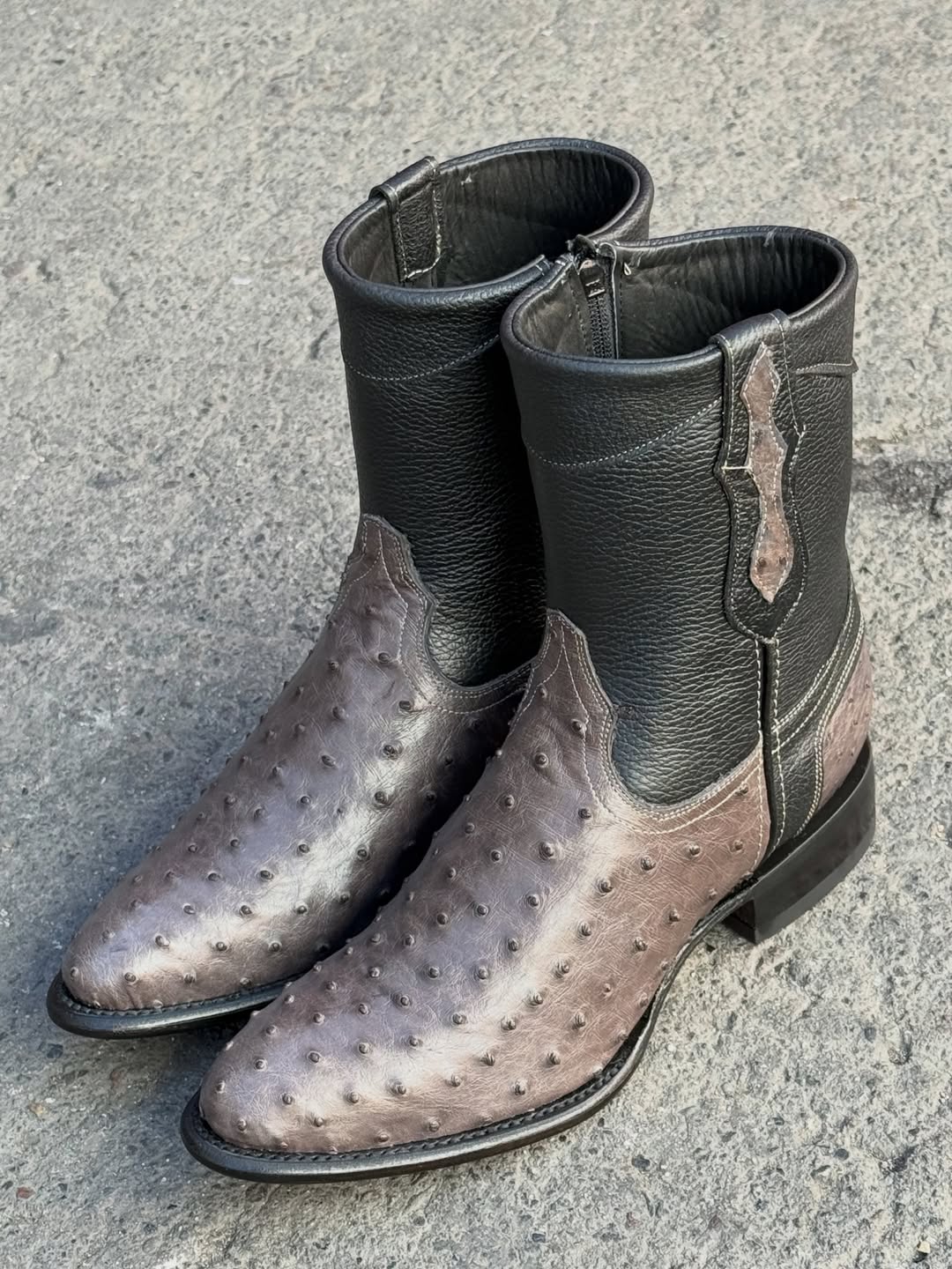 Men's Gray Alligator Leather Boots