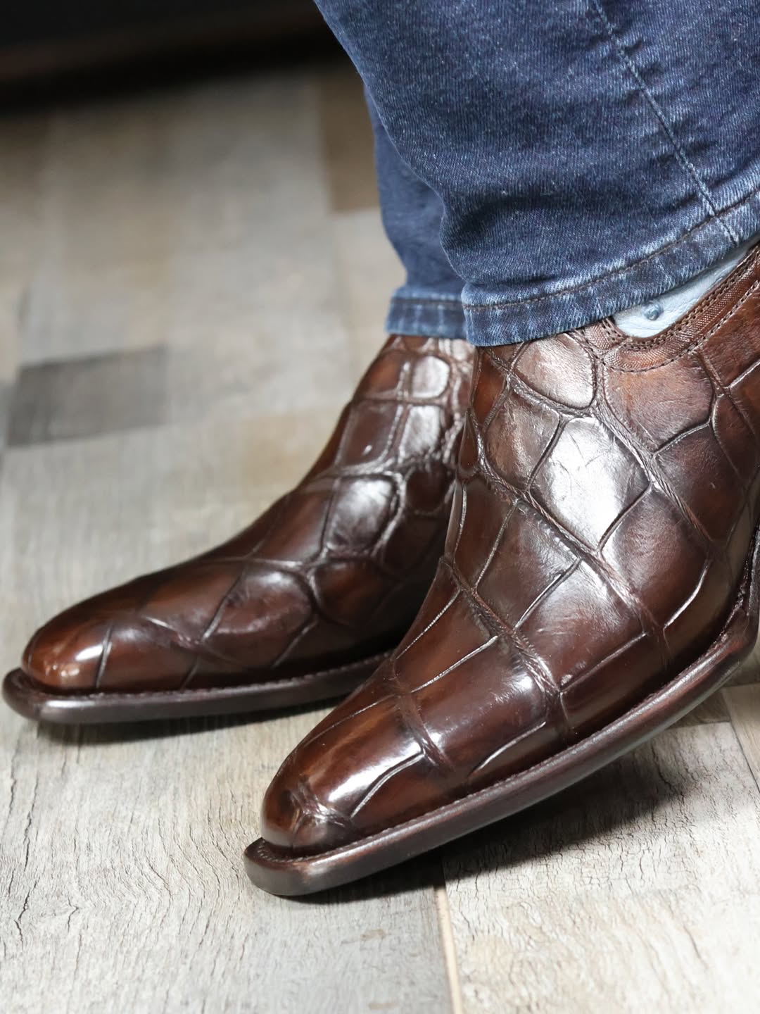 Men's Handcrafted Crocodile-Ostrich Embossed Contrast Western Boots