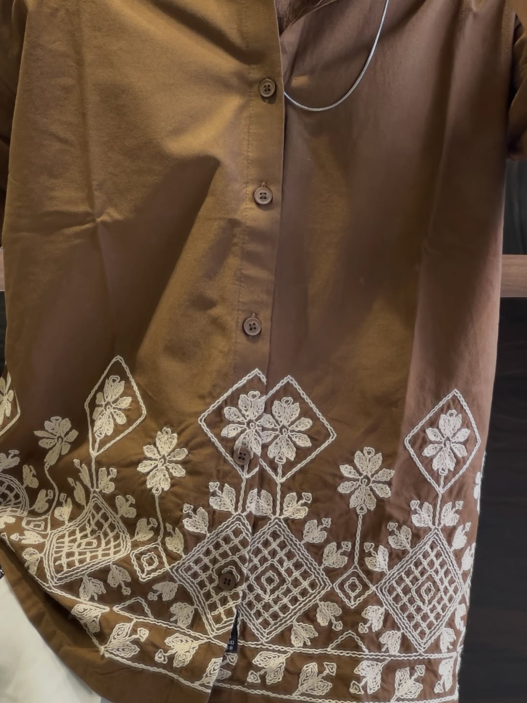 Men's Geometric Embroidered Short Sleeve Shirt
