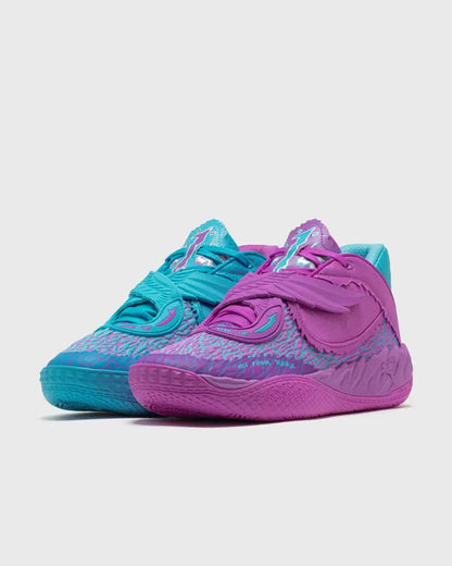 Heaven & Earth Winged Basketball Sneakers