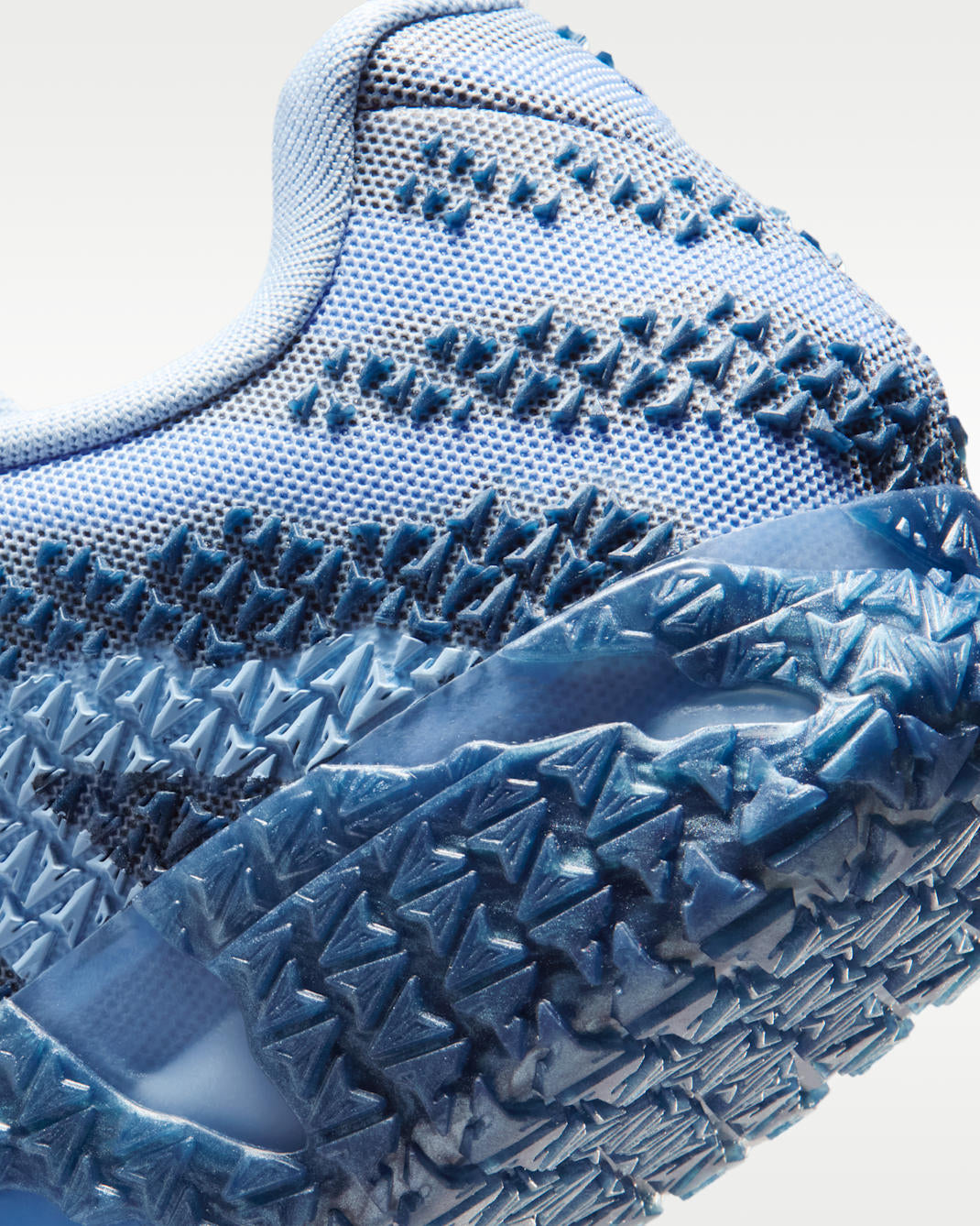 Men's 3D Textured Mesh Sneakers with Superior Grip & Ankle Support