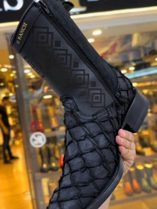 Men's Black Leather Pointed-Toe Boots