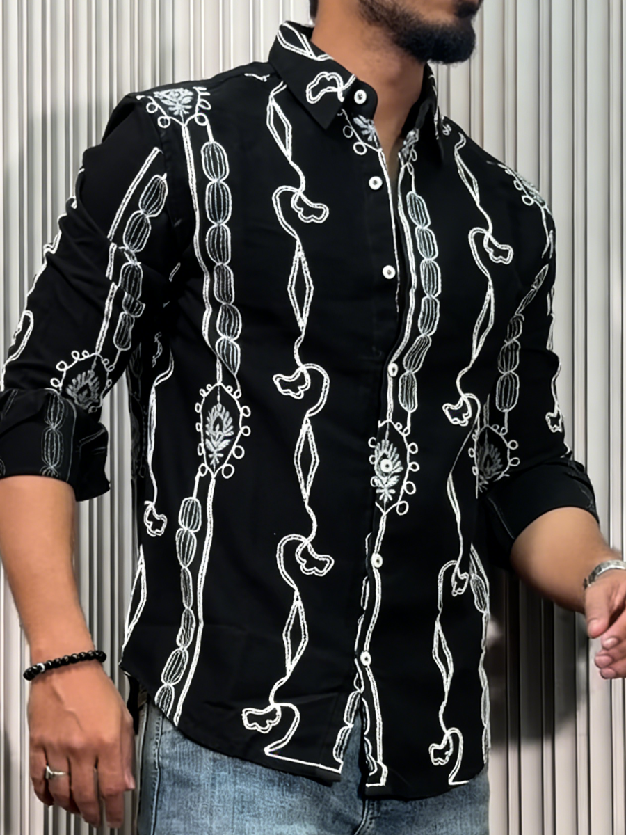 Men's Vintage Embroidered Button-Down Shirt
